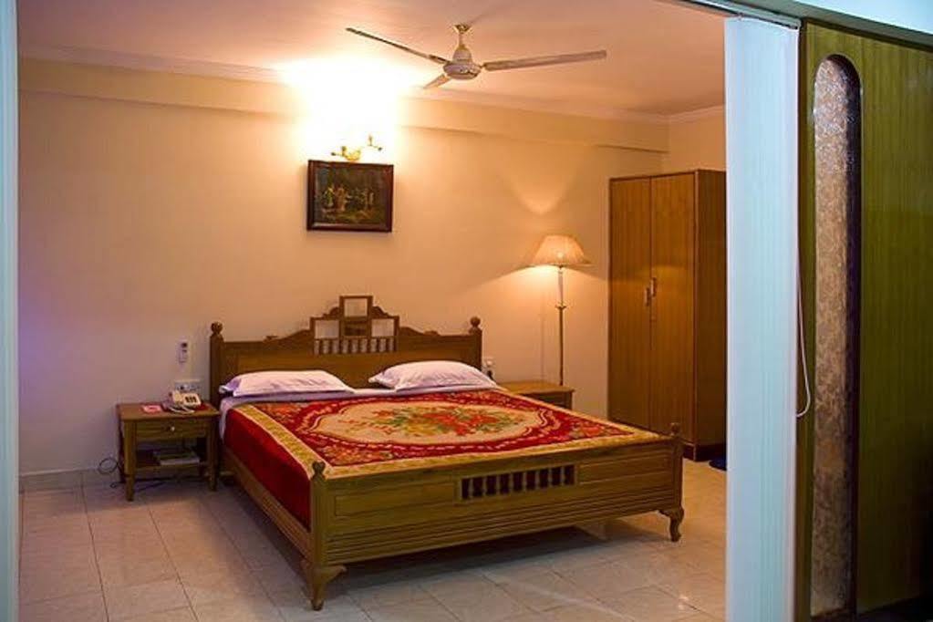 Hotel Siddhartha Hyderabad Exterior photo